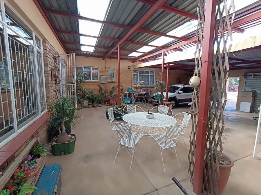 3 Bedroom Property for Sale in Bult West North West